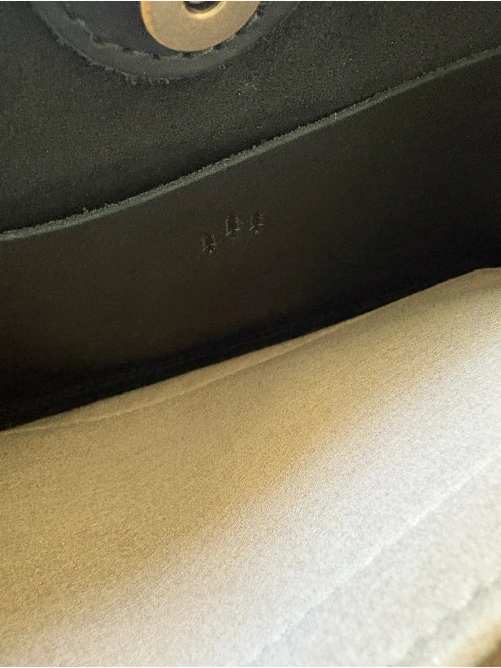 Minimalist Black Leather Tote Bag - Unbranded